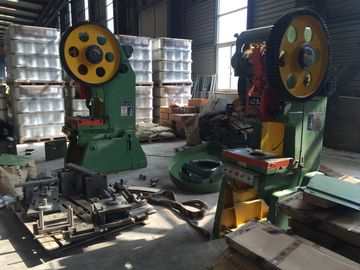 Green House Pipe Clamping Parts Mesin Press Mekanis / Mesin Punching