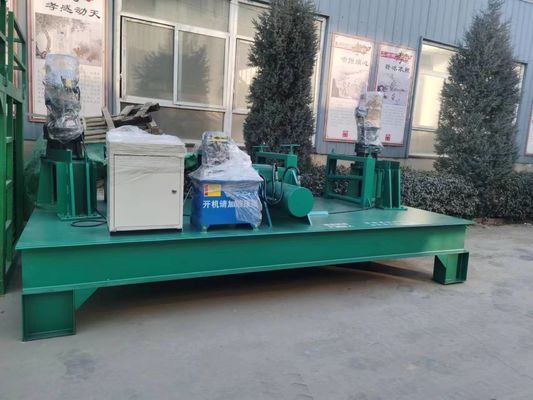 Pipa baja 2''-8'' dengan mesin bending berdiameter besar untuk membengkokkan bagian baja menjadi radian yang berbeda