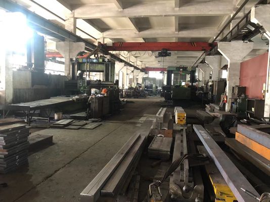 perkakas tiang bulat & poligon berbentuk kerucut / cetakan untuk tiang lampu 10m untuk produsen tiang lampu rusia