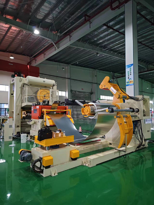 Lingkaran persegi panjang memotong Mesin Pencet Mekanis 3 In 1 Dan Pencet Automatic Feeding