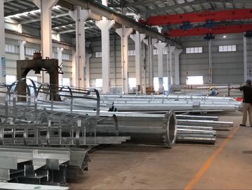 Ketebalan mast tinggi Q345 CNC Press Brake dengan jarak 2600mm antara kolom dan mesin hydraulic press