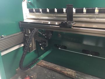 E21 Baja Ringan Hidraulik Press Brake Max Bending Angle 135°